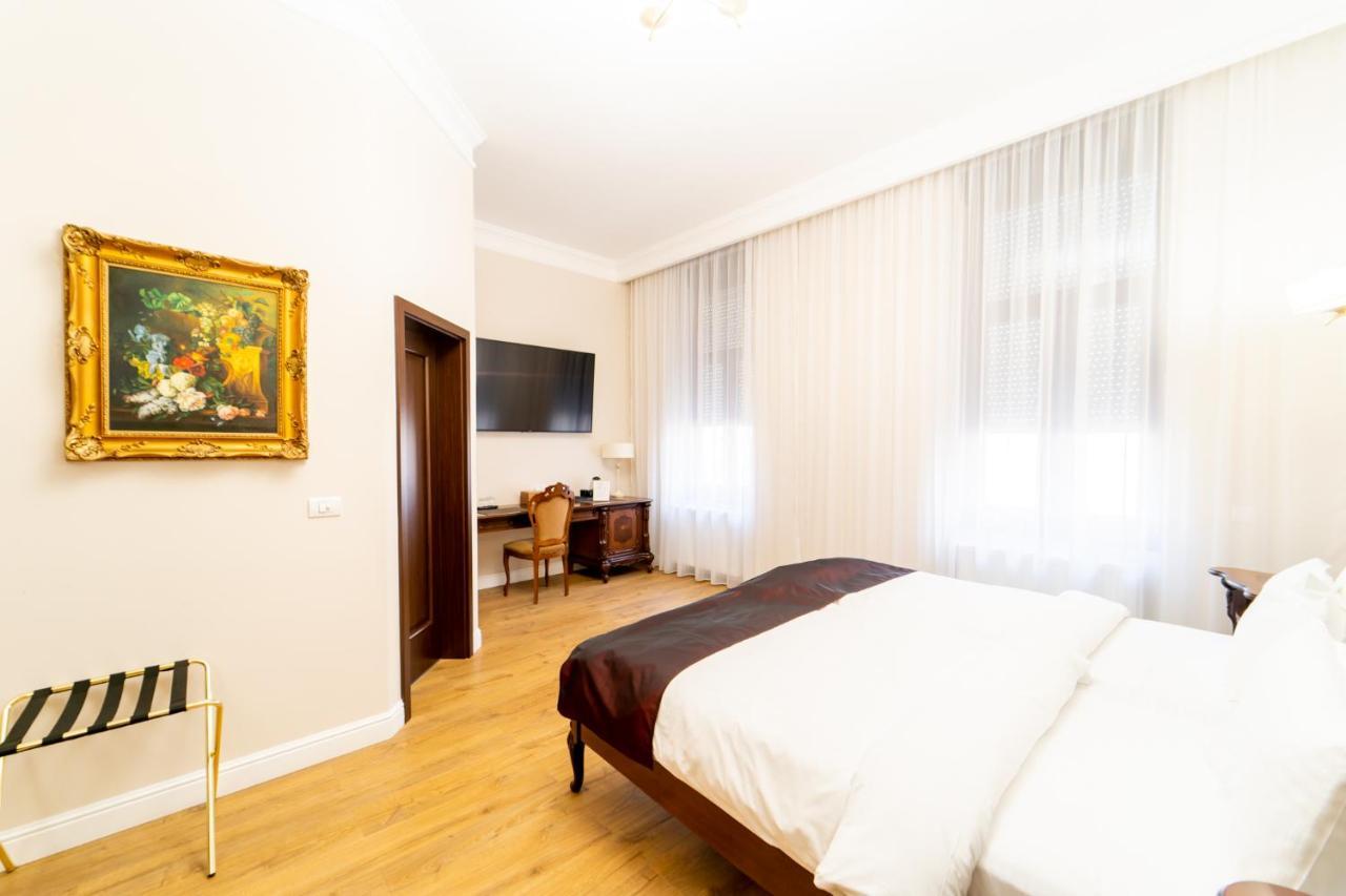 Picasso Boutique Hotel Arad Zewnętrze zdjęcie